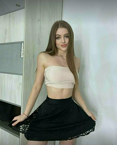 nessanina naked model gallery