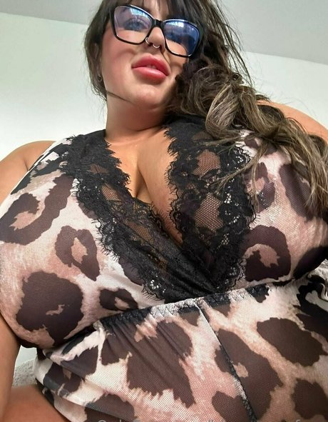 bbw mom free erotic model gallery