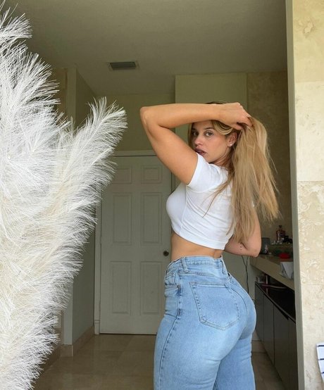 nadiag537 perfect pornstar archive