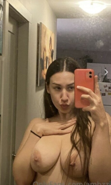 Ambzzzie Profile pic