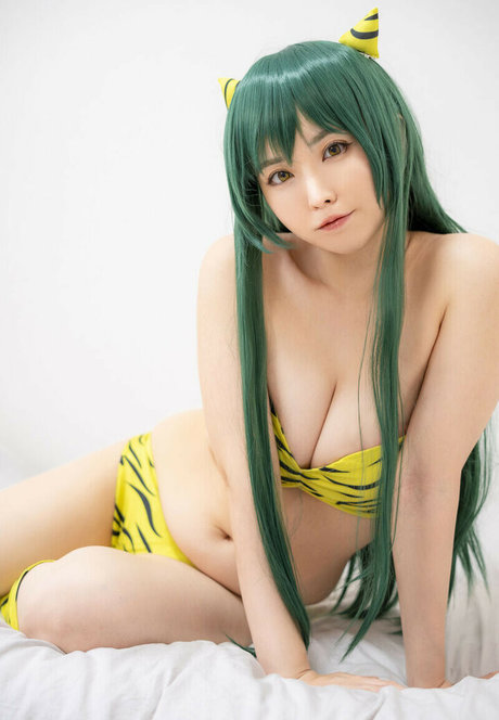 TaakoCc sexy actress pic