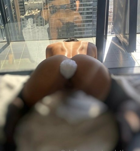 scarletlyone star beautiful photo