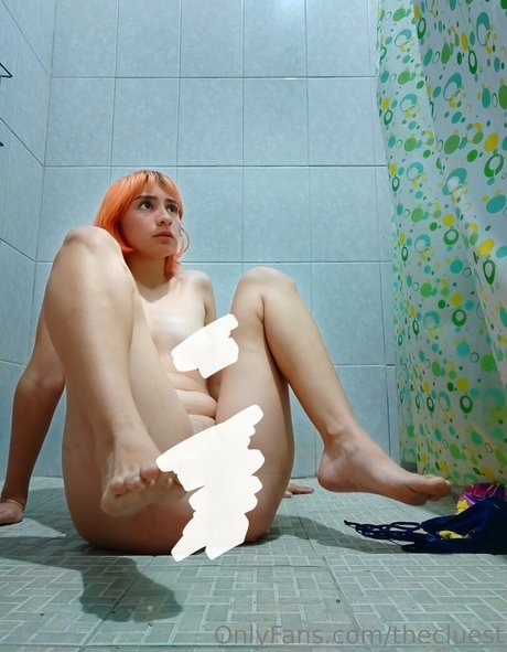 thecluest model xxx pic