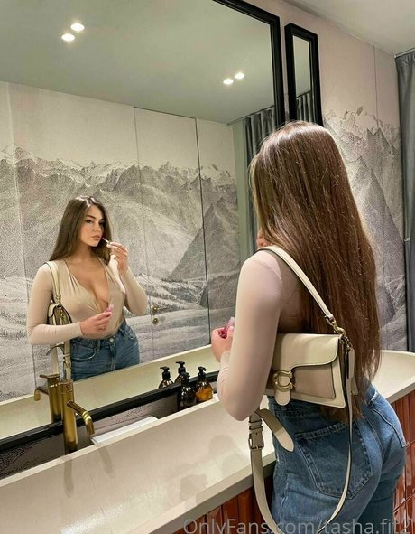 tasha fit2 high quality model photos