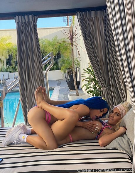 Kendallraindrop xxx model photos