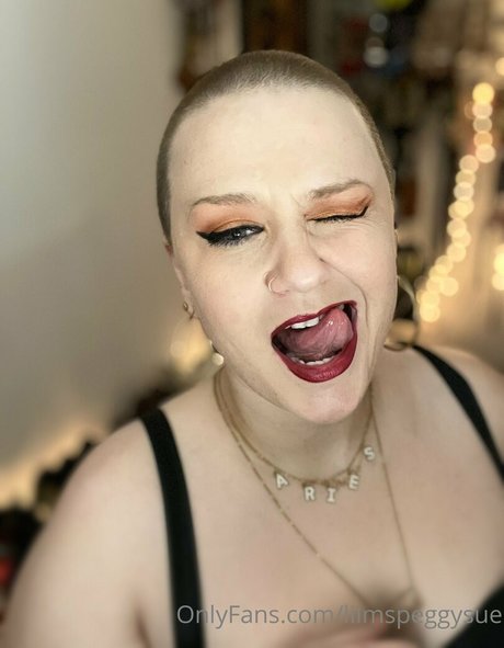 lilmspeggysue star adult pic