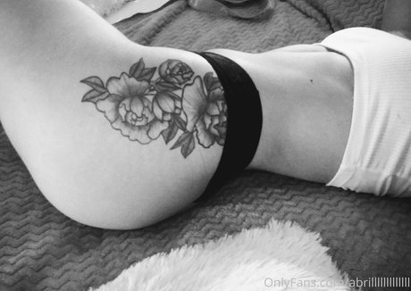 abrilllllllllllll nice pornstar photo