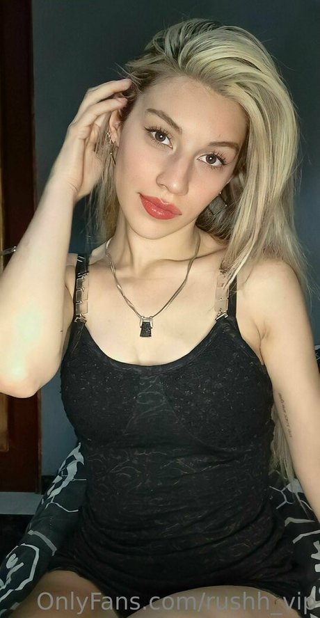 rushh vip pretty pornstar photos