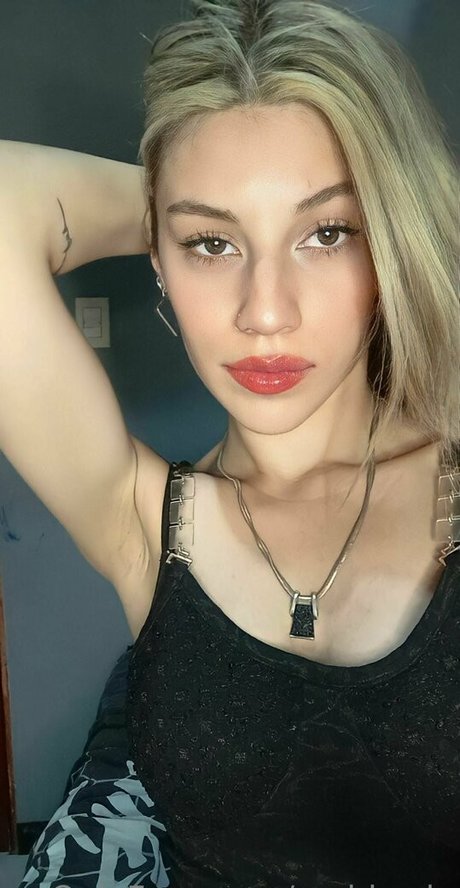 rushh vip pretty pornstar galleries