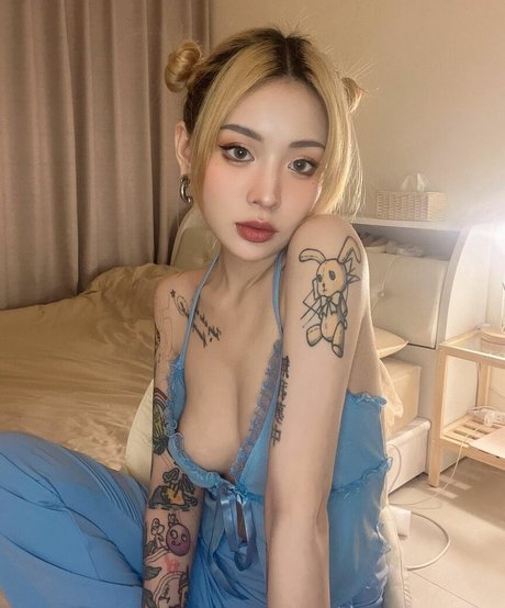 missmozzi exclusive model archive