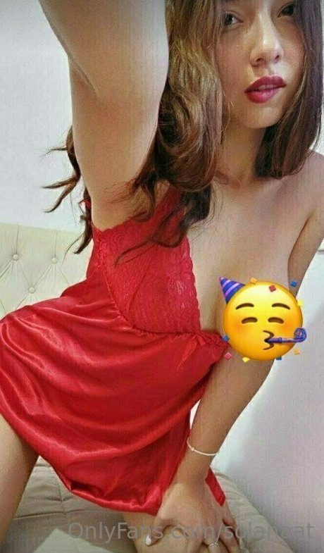 solanaat model sexy image