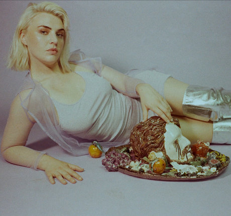 Self Esteem star erotic photo