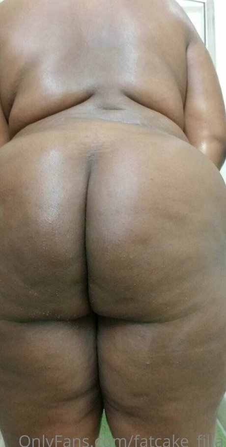 fatcake filla model exclusive image