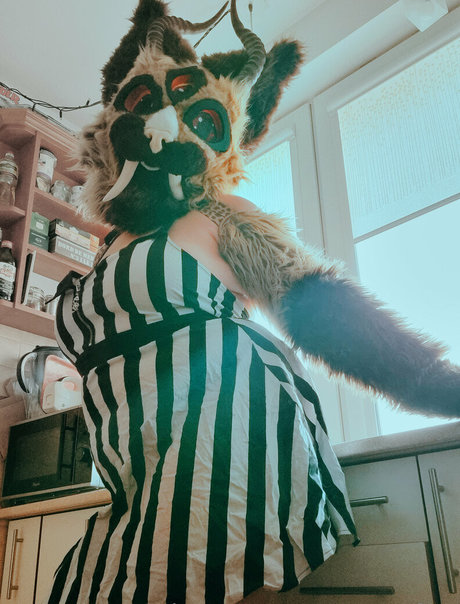 meanwoofree erotic actress images