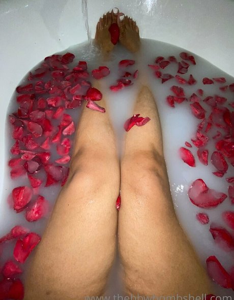 boujeebombshell star top photos