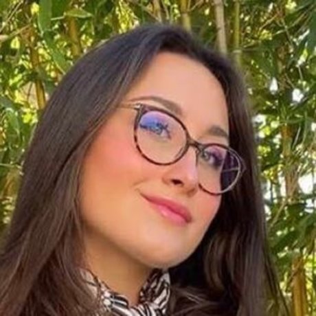 Maelyss Lpg erotic model pics