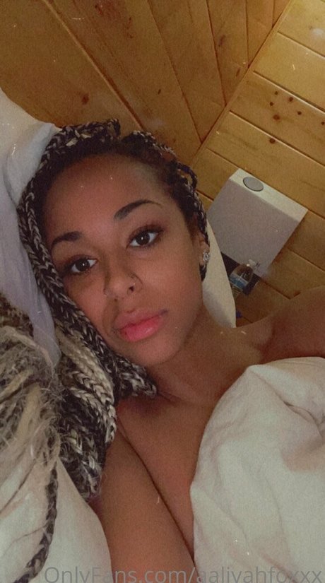 aaliyahfoxxx sexy model picture