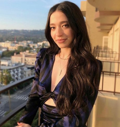 Mikey Madison pretty star gallery