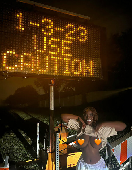 denixsarifree pornstar sexy image