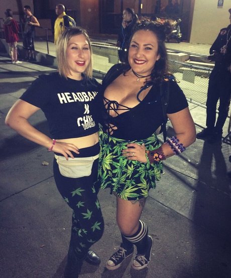 Marissa J model porn pic