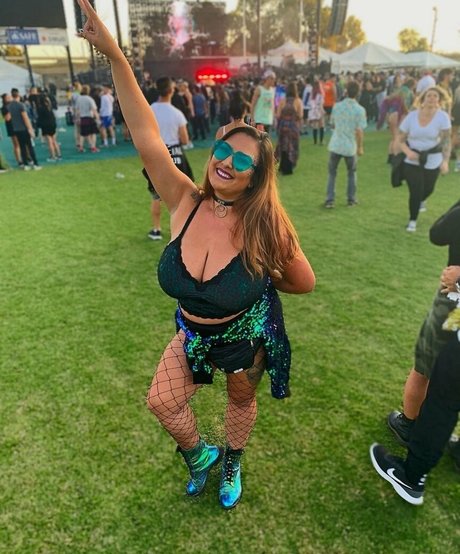 Marissa J pornstar naked pictures