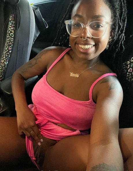 thecookieswirl pornstar nude photo