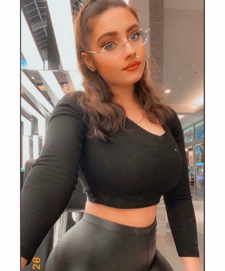 Ali Cortese sex star pictures