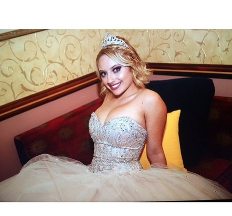 Ali Cortese hd star photo