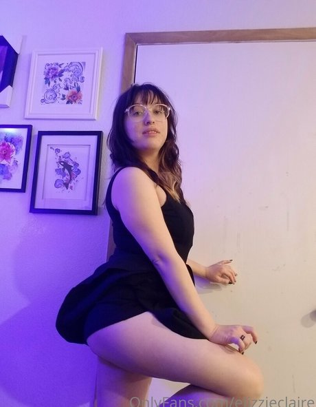 elizzieclaire pornstar naked img