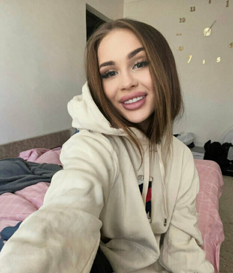 elissa a nudes star galleries