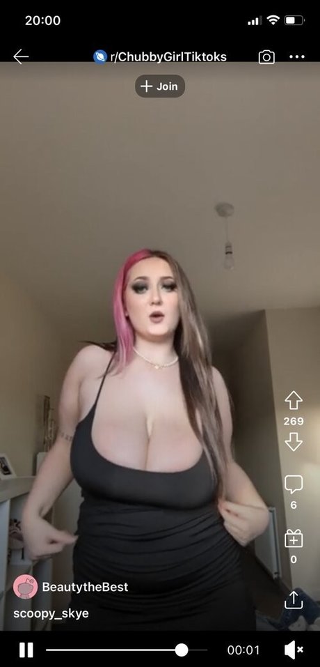 Scoopy Skye hd actress pictures