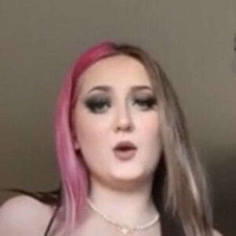 Scoopy Skye pornstar exclusive picture