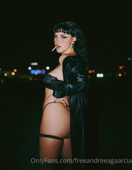 freeonlyandriu high quality model pic