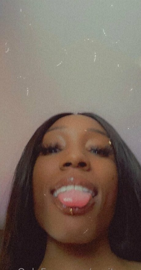 verityvee perfect pornstar pics