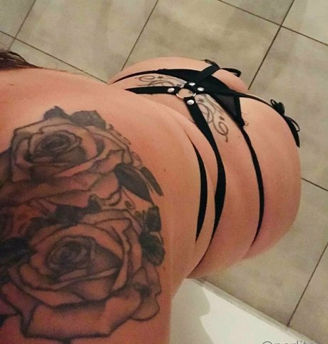 perlitah star hot images