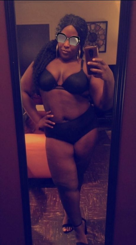 creamytrans513 nudes star photo