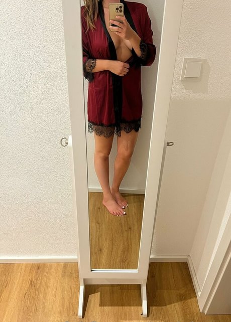 sarah lovexo sex actress image