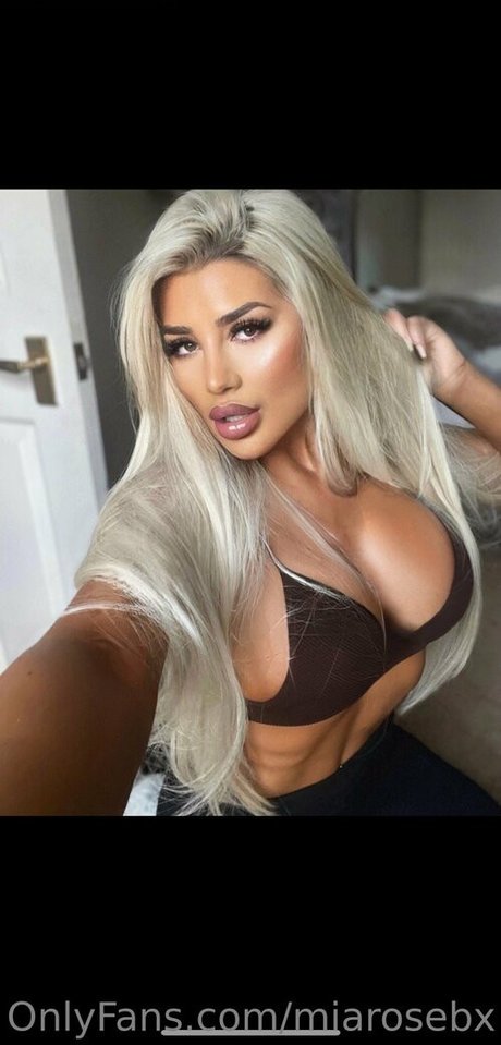 miarosebx star adult image