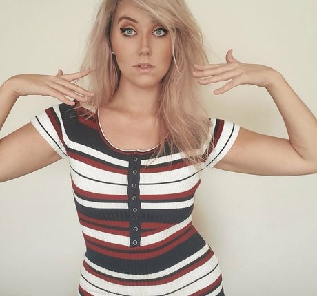 star teen onlyfans free nude images