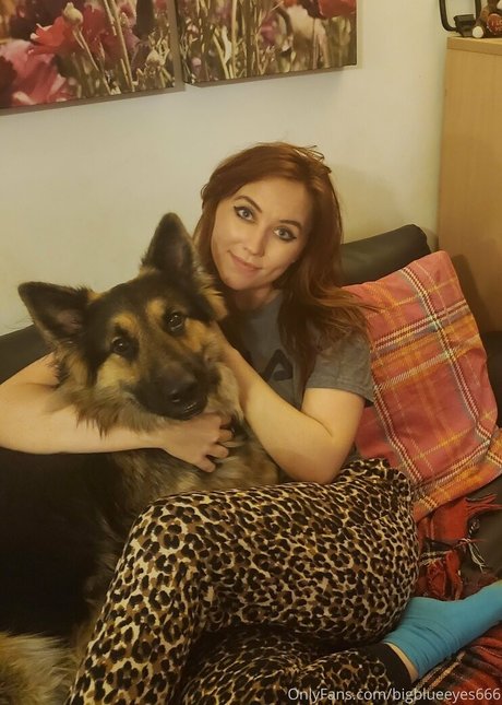 bigblueeyes666 star free pics