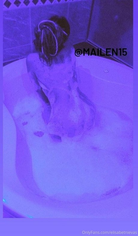 elisabetnievas perfect model images