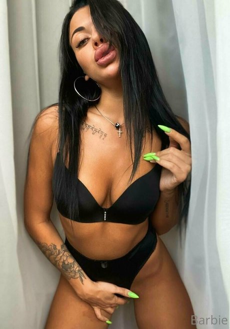 barbie33 nude model photos