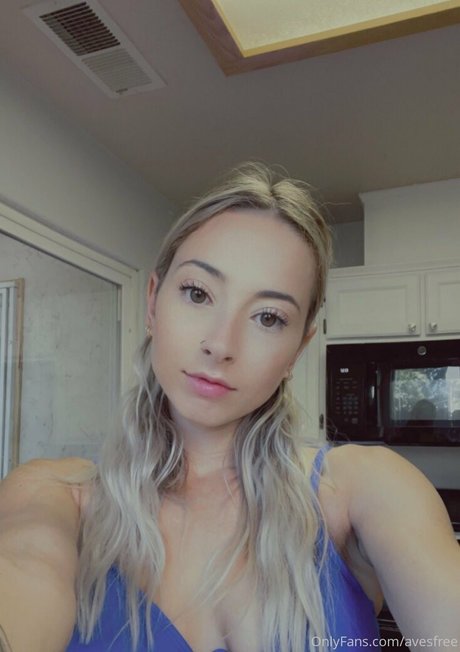 Avesfree pornstar sexy pics