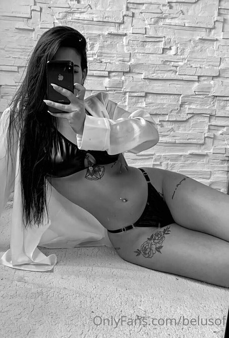 beluusbel pornstar nudes gallery