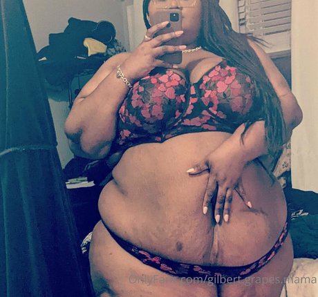 gilbert grapes mama star nudes photo