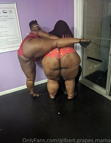 gilbert grapes mama star erotic photos