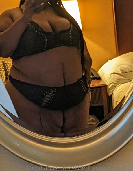 gilbert grapes mama model exclusive images