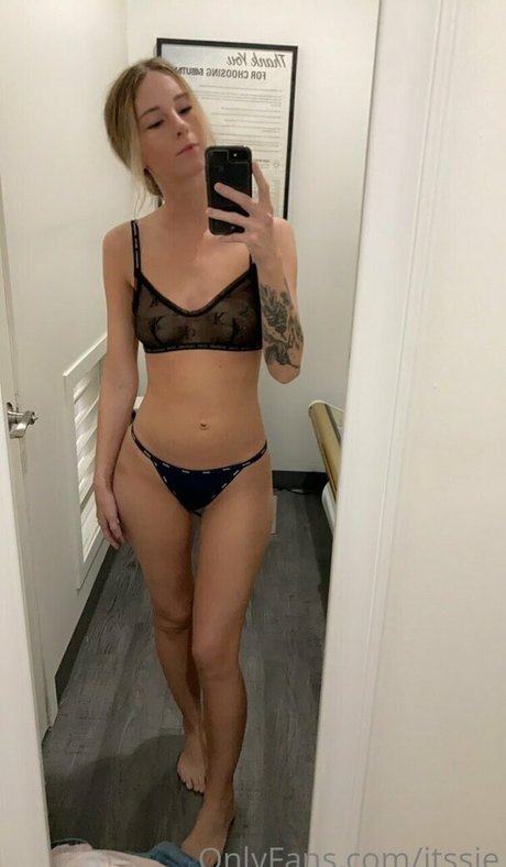 itssie pornstar pic