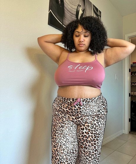 MizzMelons star naked galleries