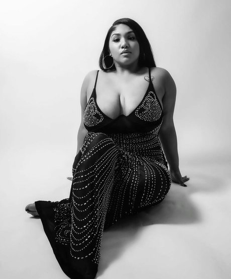 MizzMelons star art photo